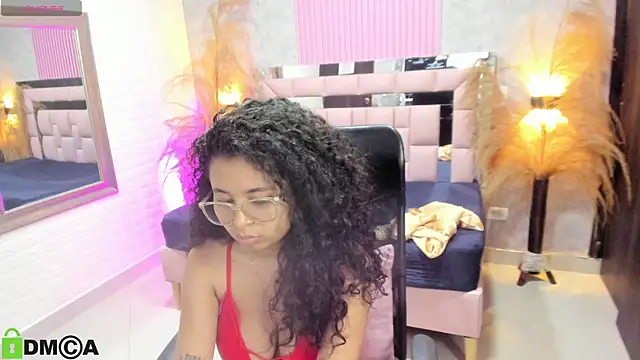 griselle rousse online show from December 3, 2025, 7:24 pm