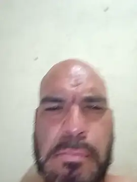 Snapshot of bighermosillo chatting on February 25, 2026, 10:09 pm bighermosillo online show from February 25, 2026, 10:09 pm