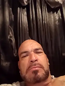 Snapshot of bighermosillo chatting on February 28, 2026, 5:40 am bighermosillo online show from February 28, 2026, 5:40 am