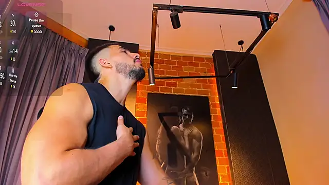 Scottfishcer1 online show from November 27, 2025, 7:25 pm