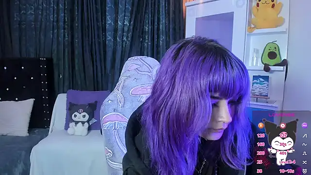 Snapshot of ravencollen chatting on February 20, 2026, 6:21 pm ravencollen online show from February 20, 2026, 6:21 pm