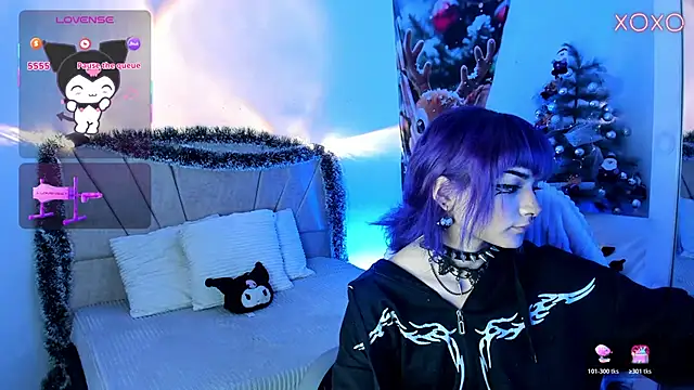 Snapshot of ravencollen chatting on December 18, 2025, 8:01 pm ravencollen online show from December 18, 2025, 8:01 pm