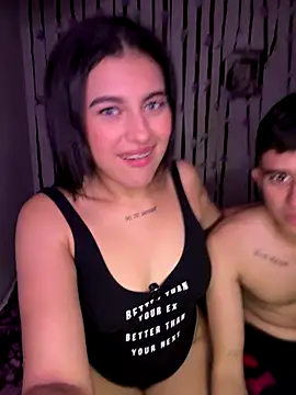 Daffne Millers online show from November 9, 2025, 6:28 am