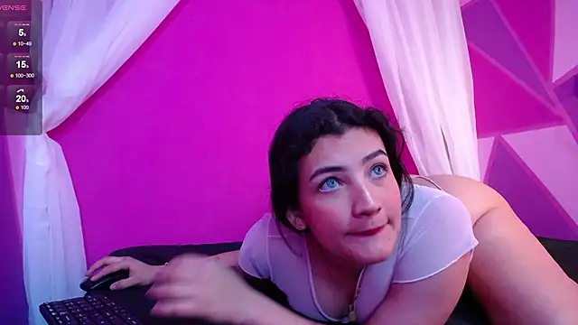 LILY BMS online show from November 8, 2025, 4:05 am