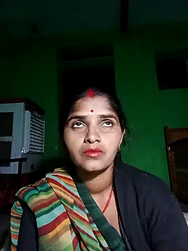 Hot neasi online show from November 10, 2025, 6:24 pm