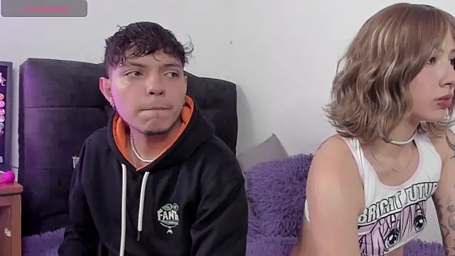 Snapshot of MidNightTouch-21 chatting on February 4, 2026, 2:06 am MidNightTouch-21 online show from February 4, 2026, 2:06 am