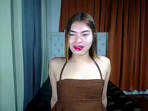 furry puss online show from June 22, 2026, 1:00 am