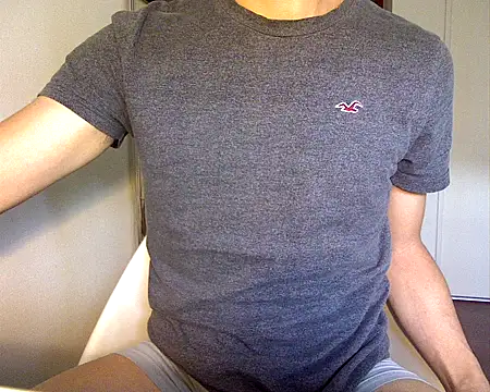 Taro070 online show from November 7, 2025, 4:17 am