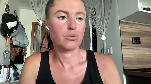 Ameli8 online show from July 11, 2026, 4:29 pm