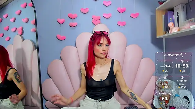 Snapshot of luci_miller chatting on February 10, 2026, 3:05 am luci miller online show from February 10, 2026, 3:05 am