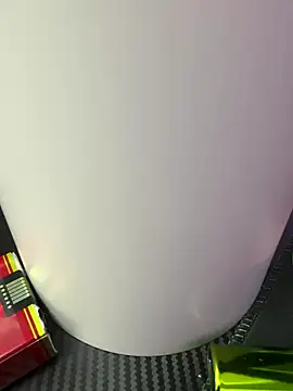 AhJJmie online show from November 30, 2025, 6:41 pm