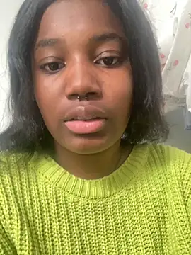 Snapshot of _annia chatting on November 13, 2025, 8:35 pm annia online show from November 13, 2025, 8:35 pm