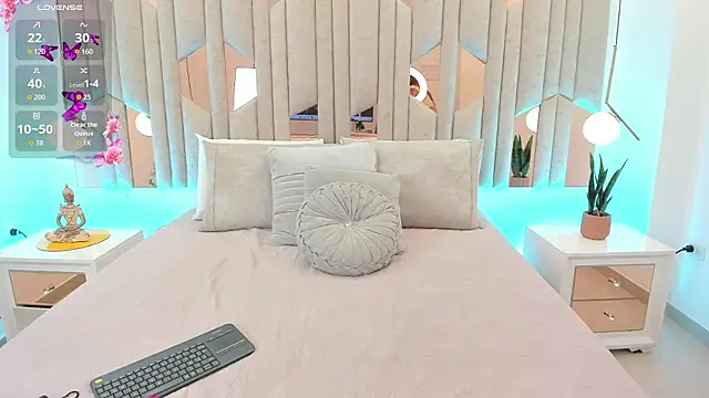 sofi zaens online show from March 22, 2026, 9:05 pm