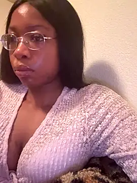 SwissMirelle online show from November 6, 2025, 8:24 pm