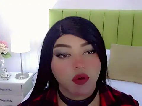 sebastian cruz  online show from December 19, 2025, 12:03 am