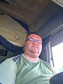 Snapshot of Grase44 chatting on July 13, 2026, 6:46 am Grase44 online show from July 13, 2026, 6:46 am