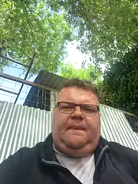 Snapshot of Grase44 chatting on May 12, 2026, 9:59 am Grase44 online show from May 12, 2026, 9:59 am