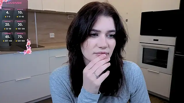 eshleeygreen online show from November 30, 2025, 5:47 pm