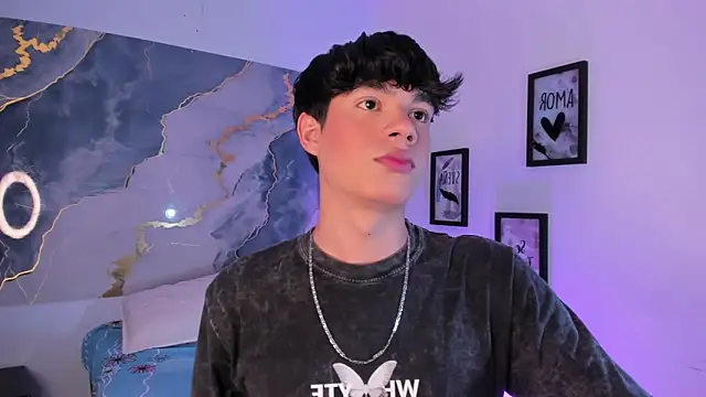 Snapshot of Isaac_Kurtt chatting on November 15, 2025, 7:29 pm Isaac Kurtt online show from November 15, 2025, 7:29 pm