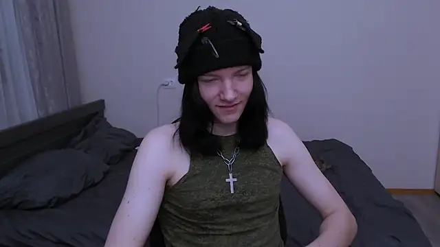 RaidenXL online show from November 7, 2025, 9:19 pm