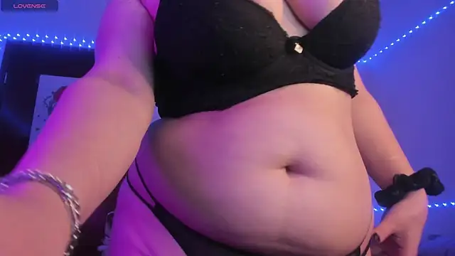 Snapshot of SarapBunny chatting on January 16, 2026, 10:03 pm SarapBunny online show from January 16, 2026, 10:03 pm