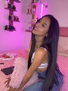 Snapshot of AdaharaBanks chatting on November 21, 2025, 9:03 pm AdaharaBanks online show from November 21, 2025, 9:03 pm