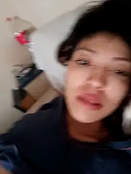 Axel911b online show from November 24, 2025, 10:48 am