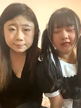 Snapshot of qiuqiu-06 chatting on November 7, 2025, 12:10 pm qiuqiu-06 online show from November 7, 2025, 12:10 pm