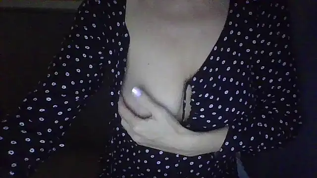 Eva Glad online show from November 16, 2025, 2:16 am