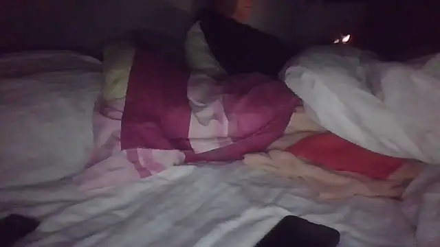 Eva Glad online show from November 23, 2025, 7:35 pm