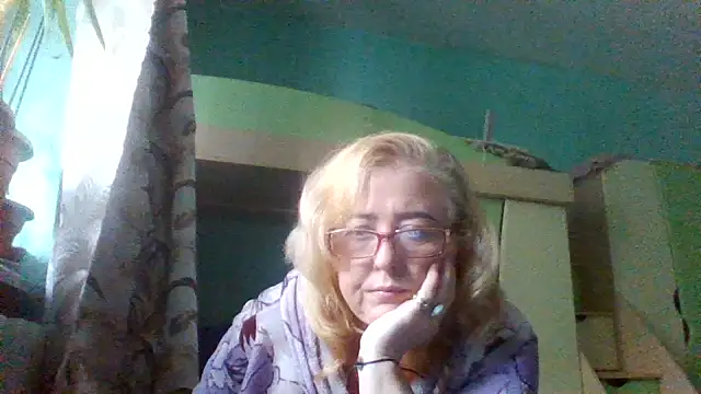 Tati 0808 online show from November 27, 2025, 8:48 am