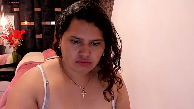 Nina  Sky online show from November 28, 2025, 1:55 pm