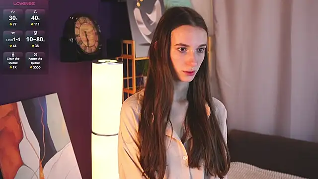 Snapshot of LavandaFobes chatting on November 18, 2025, 3:21 am LavandaFobes online show from November 18, 2025, 3:21 am