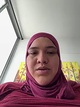 sweetmuslim01 online show from March 8, 2026, 4:43 pm