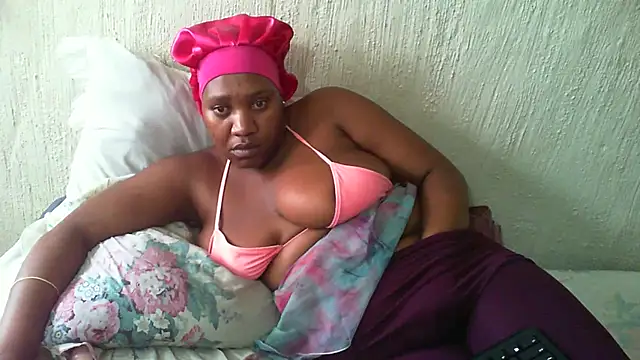 ExtraThicJuicy online show from November 24, 2025, 8:03 am