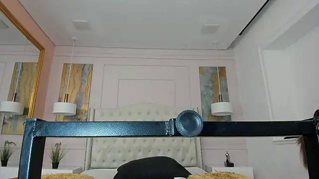 RosaliaMontero online show from November 10, 2025, 6:07 am