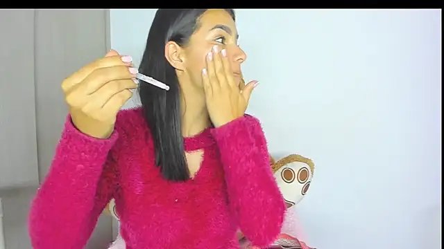 KIMMY MONTIELL online show from February 25, 2026, 11:32 am