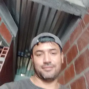 sexlocos online show from November 7, 2025, 1:37 pm