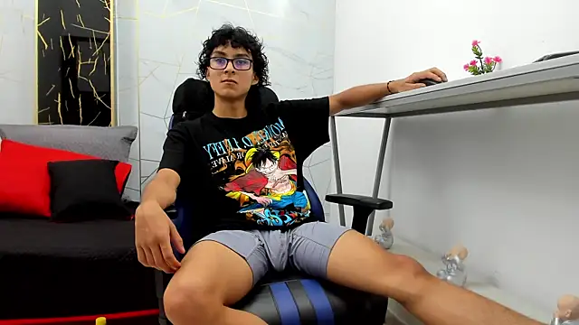 Zoro V online show from November 8, 2025, 7:50 pm