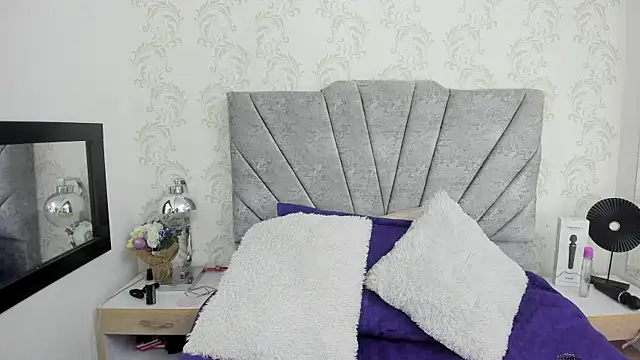 Snapshot of CelesteJones1 chatting on November 14, 2025, 11:03 am CelesteJones1 online show from November 14, 2025, 11:03 am