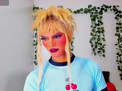 Sofia-hot  online show from November 13, 2025, 3:49 pm