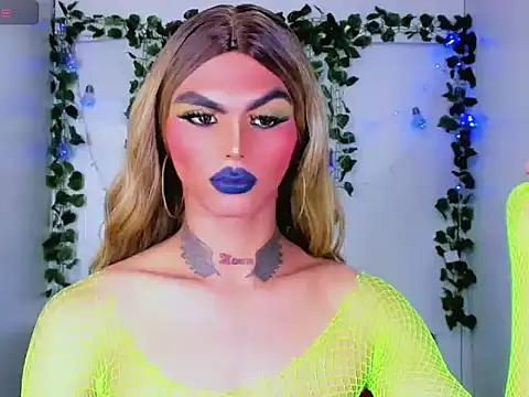 Sofia-hot  online show from November 26, 2025, 6:19 pm