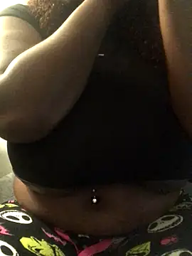 Fxncymuse online show from December 4, 2025, 8:08 pm