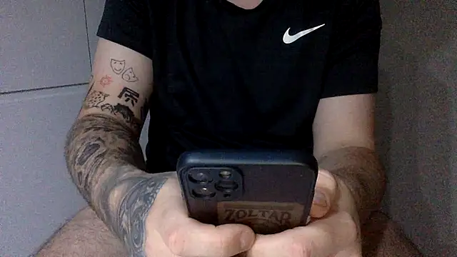 BigLee999 online show from November 6, 2025, 10:47 pm