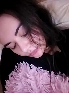  bade tasci  online show from November 24, 2025, 9:15 pm