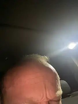 Snapshot of Kriss8411 chatting on February 12, 2026, 8:08 pm Kriss8411 online show from February 12, 2026, 8:08 pm