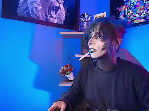 luxiel  online show from March 5, 2026, 9:00 pm