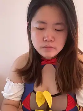 Snapshot of Molly-baby7 chatting on November 28, 2025, 7:19 am Molly-baby7 online show from November 28, 2025, 7:19 am