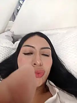 Snapshot of Scarlett_Greys chatting on November 16, 2025, 2:38 am Scarlett Greys online show from November 16, 2025, 2:38 am