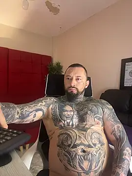 VenomHeat online show from November 25, 2025, 6:08 pm